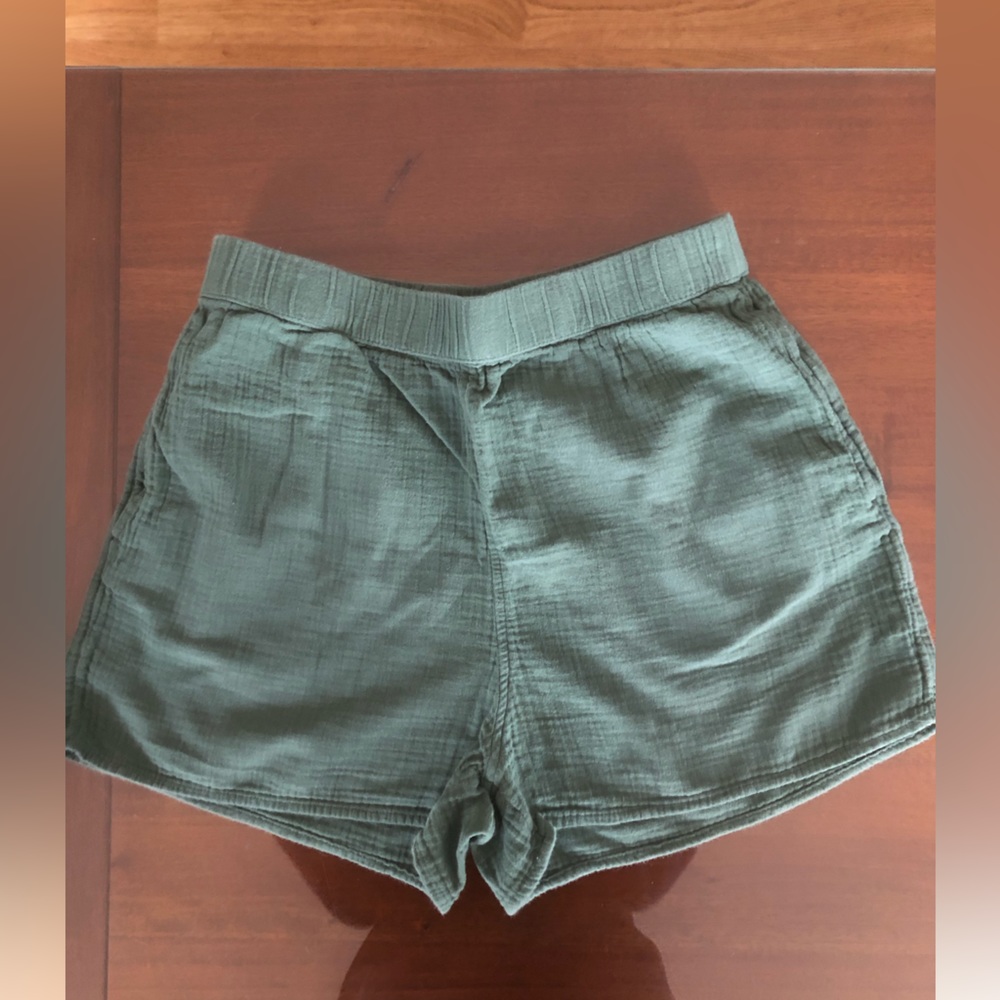 Target Shorts - Picture 2 of 5